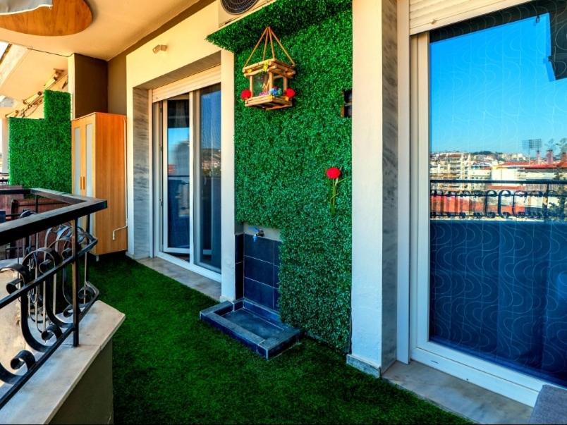 Sky View Suite סרס מראה חיצוני תמונה